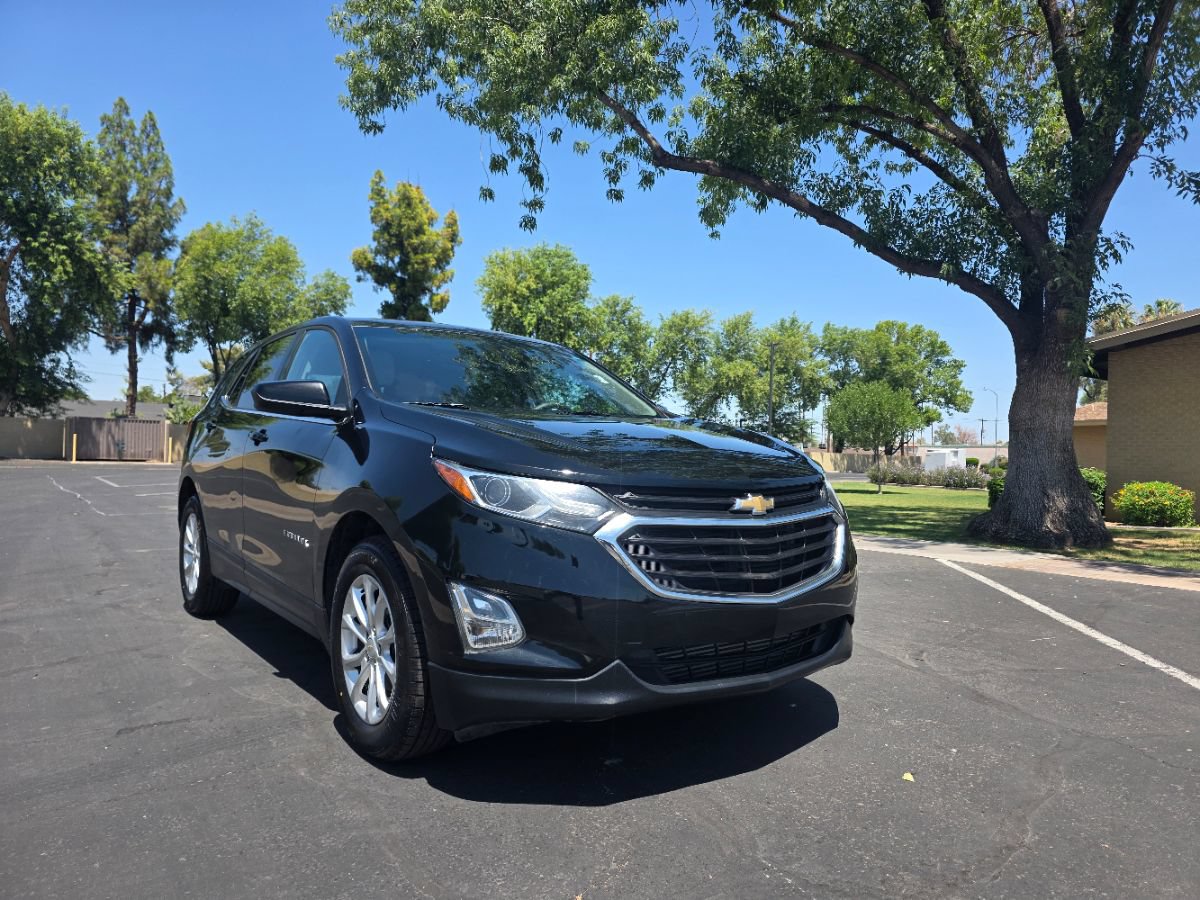 Used 2018 Chevrolet Equinox LT FWD image 1
