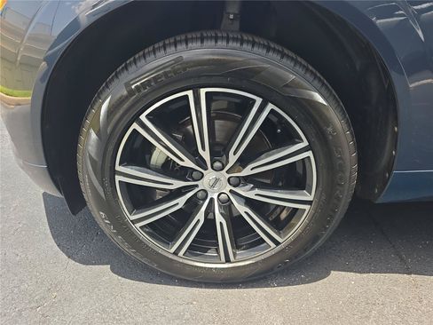 Used 2020 Volvo XC60 T5 Inscription FWD image 7