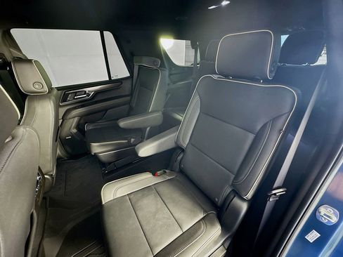 Used 2025 GMC Yukon Elevation w/ LPO, Floor Liner Package image 25