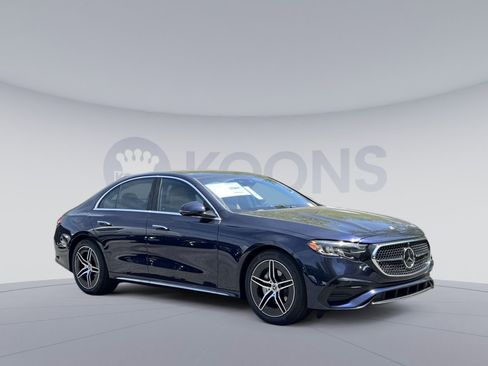 New 2026 Mercedes-Benz E 350 4MATIC Sedan image 2