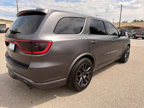 Used 2018 Dodge Durango SRT w/ Technology Group AWD/4WD image 7