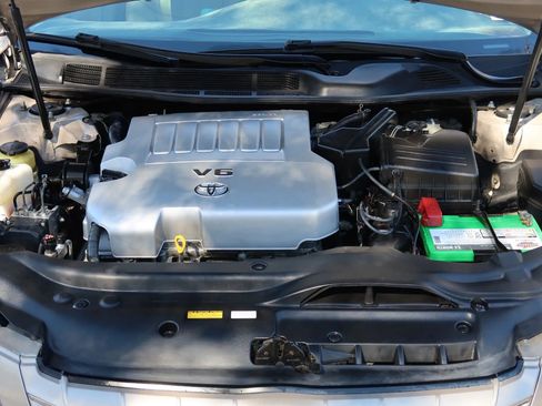 Used 2005 Toyota Avalon XL image 26