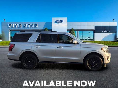 Used 2019 Ford Expedition Limited RWD image 9