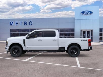 New 2026 Ford F350 Lariat w/ Black Appearance Package