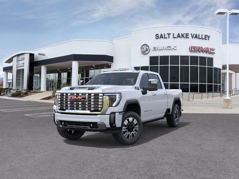 New 2026 GMC Sierra 2500 Denali w/ Denali Reserve Package AWD/4WD image 9
