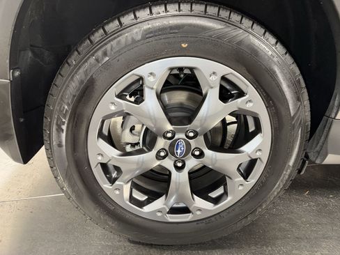 Used 2021 Subaru Crosstrek 2.5i Sport w/ Moonroof Package image 13