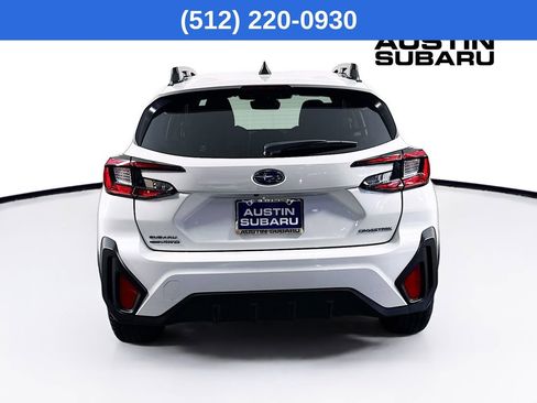 Used 2025 Subaru Crosstrek 2.0i Premium image 7