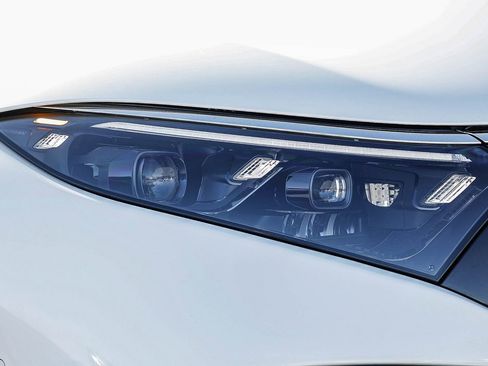 Certified 2023 Mercedes-Benz EQS AMG 4MATIC image 6