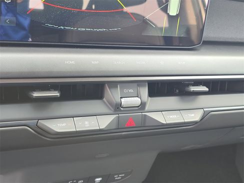 New 2026 Kia EV9 Wind image 28