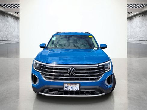 Certified 2025 Volkswagen Atlas SE AWD/4WD image 4