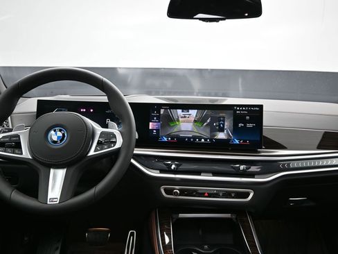 New 2026 BMW X5 xDrive50e w/ M Sport Package image 19