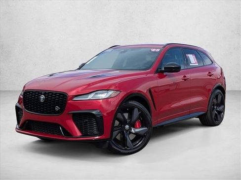 Used 2025 Jaguar F-PACE SVR 575 Edition image 1