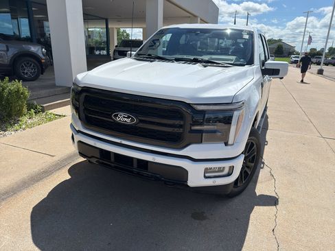 Used 2024 Ford F150 Lariat w/ Equipment Group 502A High AWD/4WD image 2