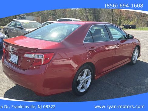 Used 2013 Toyota Camry SE FWD image 5