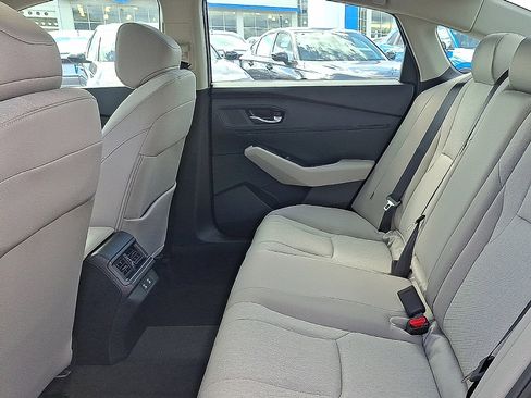 New 2025 Honda Accord SE image 7