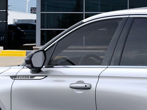 New 2023 Lincoln Corsair Reserve w/ Equipment Group 202A image 20