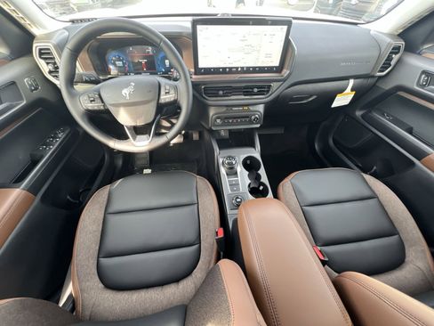 New 2025 Ford Bronco Sport Outer Banks w/ Outer Banks Tech Package+ image 23