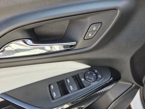New 2026 Chevrolet Trax LT w/ Driver Confidence Package FWD image 15