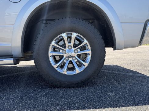 Used 2014 RAM 1500 Laramie RWD image 13