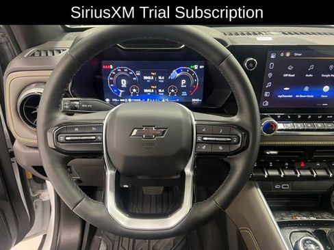 New 2025 Chevrolet Colorado ZR2 w/ Off-Road Front Bumper Package AWD/4WD image 8