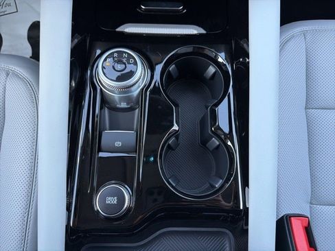 New 2025 Ford Explorer Platinum w/ Ultimate Package image 28