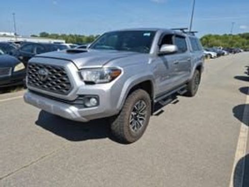 Used 2020 Toyota Tacoma TRD Sport w/ TRD Premium Sport Package AWD/4WD image 1