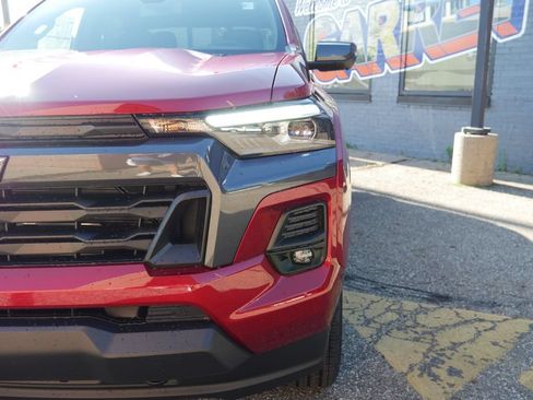 New 2026 Chevrolet Colorado LT w/ LT Convenience Package AWD/4WD image 3