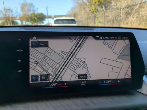 Certified 2023 BMW X1 xDrive28i w/ Convenience Package image 15