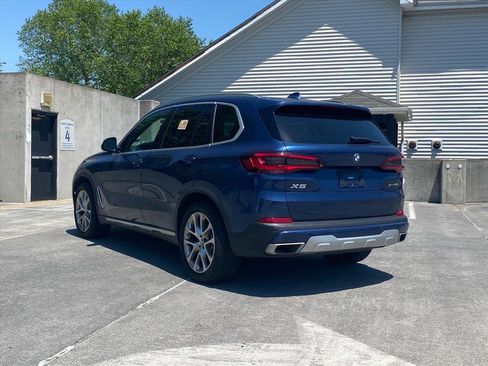 Used 2022 BMW X5 xDrive40i w/ Executive Package AWD/4WD image 4
