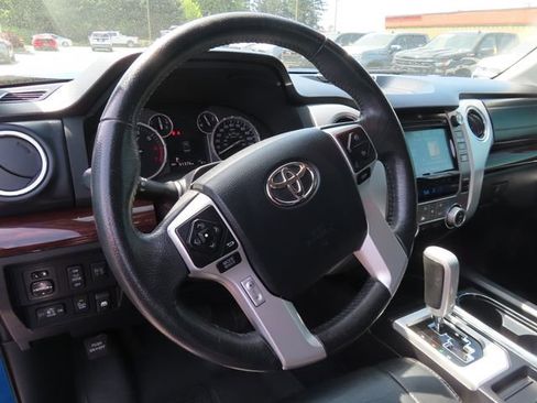 Used 2016 Toyota Tundra Limited w/ Limited Premium Package AWD/4WD image 16