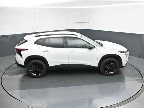 Used 2025 Chevrolet Trax ACTIV w/ Driver Confidence Package image 49