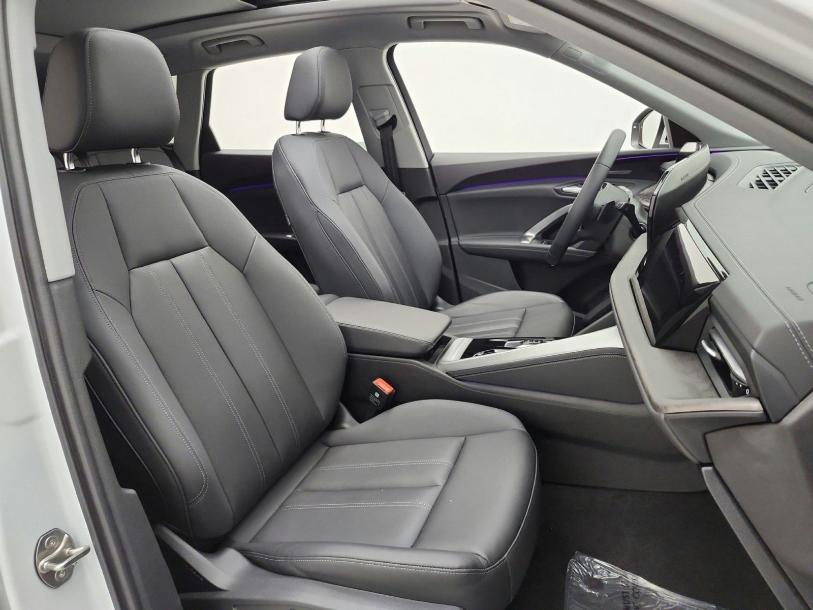 Used 2025 Audi Q5 Premium Plus w/ Premium Plus AWD/4WD image 20