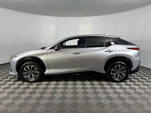 Used 2023 Lexus RZ 450e Premium image 9
