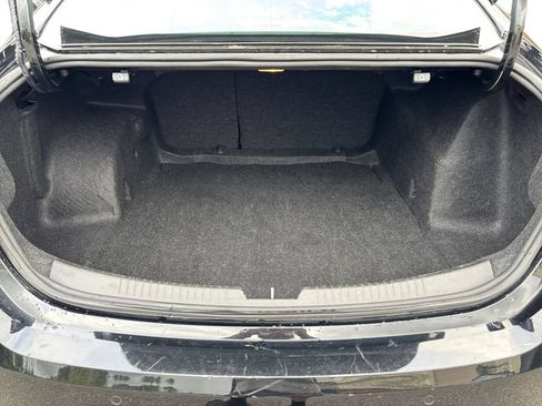 Used 2024 Chevrolet Malibu LT FWD image 14