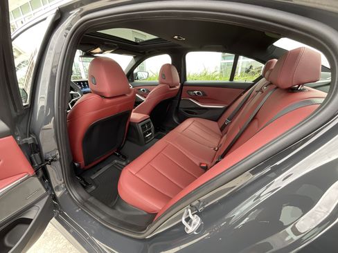 New 2026 BMW 330i xDrive Sedan w/ M Sport Package image 23