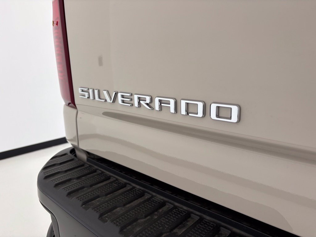 New 2026 Chevrolet Silverado 2500 Custom w/ Custom Value Package AWD/4WD image 20