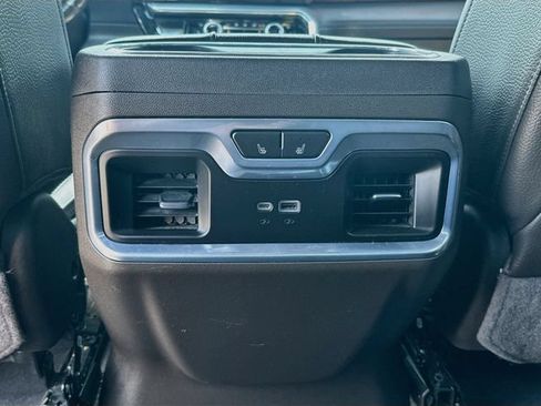 Used 2022 GMC Sierra 1500 Denali w/ Denali Reserve Package AWD/4WD image 29