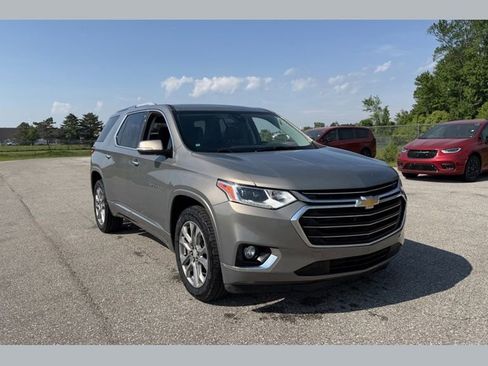 Used 2018 Chevrolet Traverse Premier AWD/4WD image 1