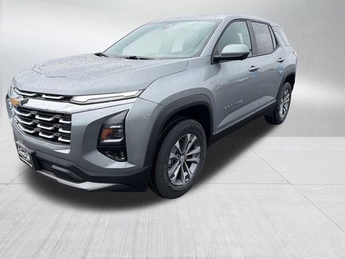 New 2026 Chevrolet Equinox LT image 4