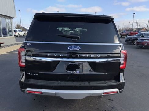 Used 2024 Ford Expedition Limited AWD/4WD image 14