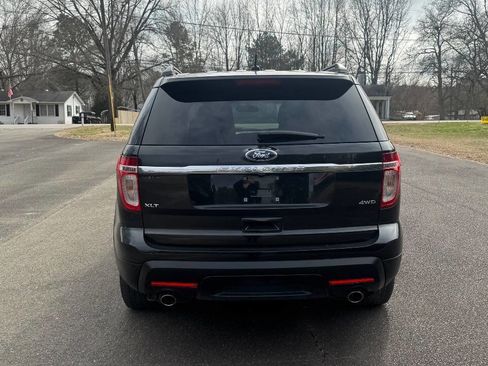 Used 2013 Ford Explorer XLT image 7