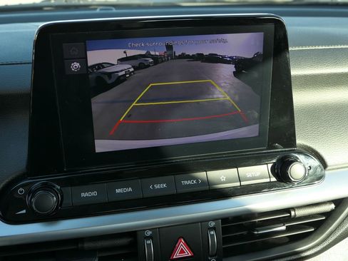 Used 2023 Kia Forte LXS w/ LXS Technology Package image 20