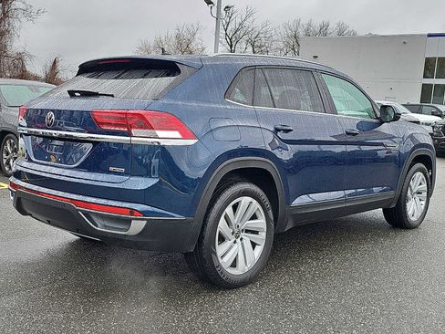 Used 2022 Volkswagen Atlas Cross Sport SE image 6
