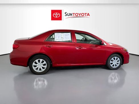 Used 2012 Toyota Corolla L FWD image 2
