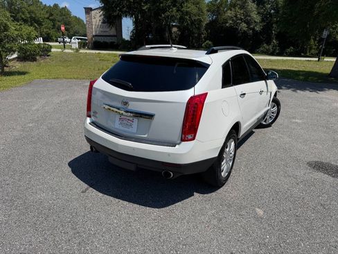 Used 2011 Cadillac SRX Luxury FWD image 6