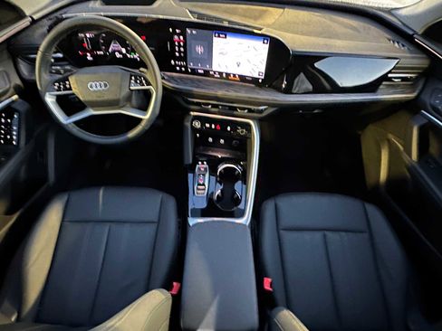New 2025 Audi Q5 Premium Plus image 18