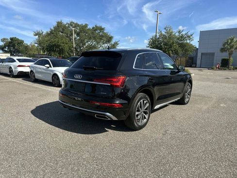 Used 2023 Audi Q5 2.0T Premium Plus w/ Premium Plus Package AWD/4WD image 3