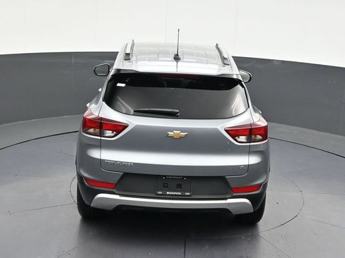 Used 2023 Chevrolet TrailBlazer LT FWD image 23