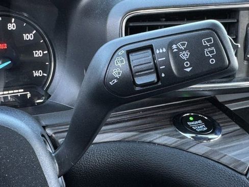 Used 2020 Ford Explorer Limited image 21