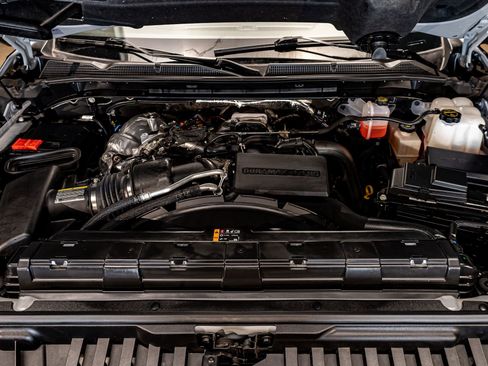 Used 2025 GMC Sierra 2500 AT4 w/ AT4 Premium Plus Package image 32